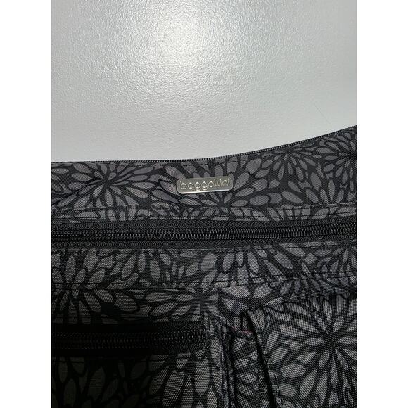 Baggallini Modern Classic Everywhere Midnight Blossom Crossbody Bag Purse Pink - Picture 2 of 11